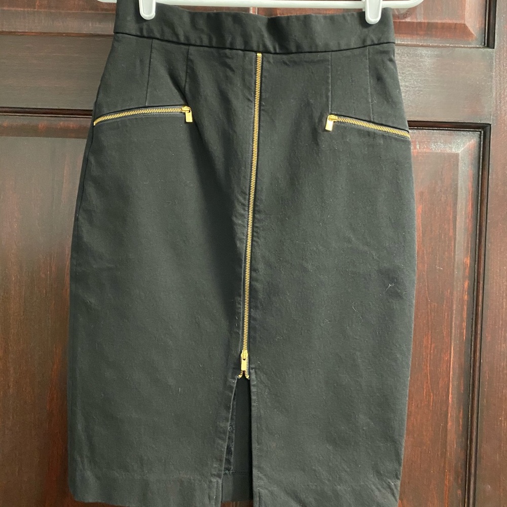 Banana Republic Sloan black pencil gold zippers